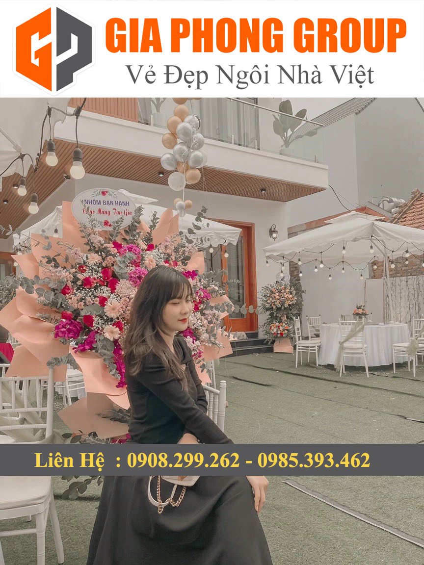 trần nhựa ban công ngoài trời