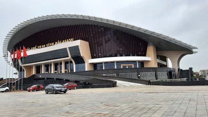 go nhua gia phong chao seagame 31