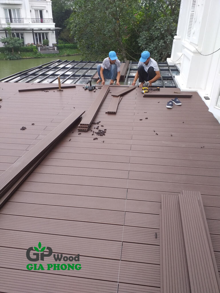 Cung Cấp Vật Tư & Thi công sàn gỗ nhựa ngoài trời :