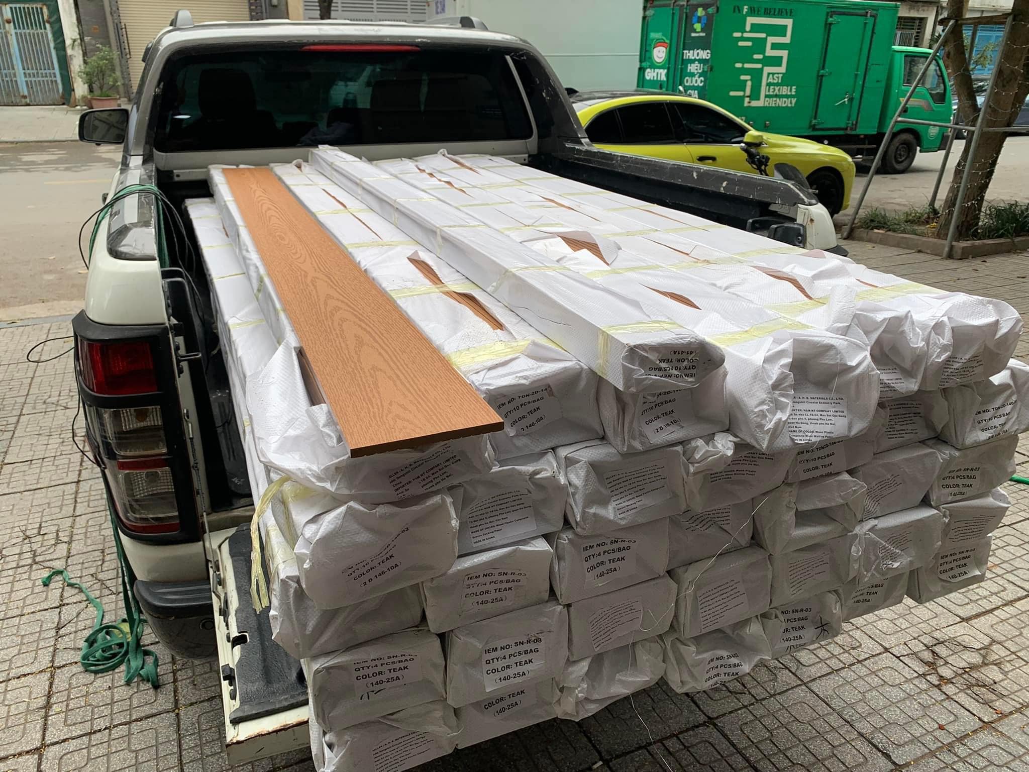 SÀN NGOÀI TRỜI LÂM ĐỒNG