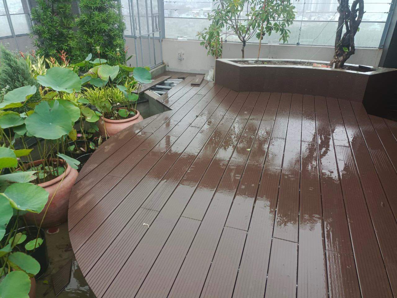 sàn ngoài trời sân vườn