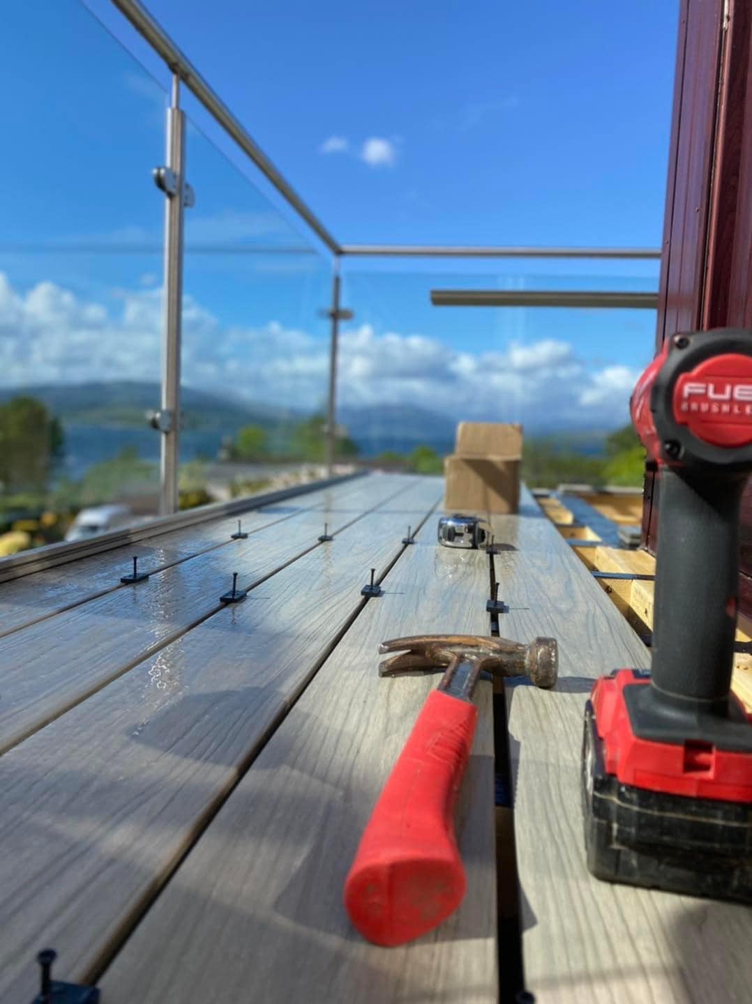 Công trình sử dụng sàn ngoài trời malaysia