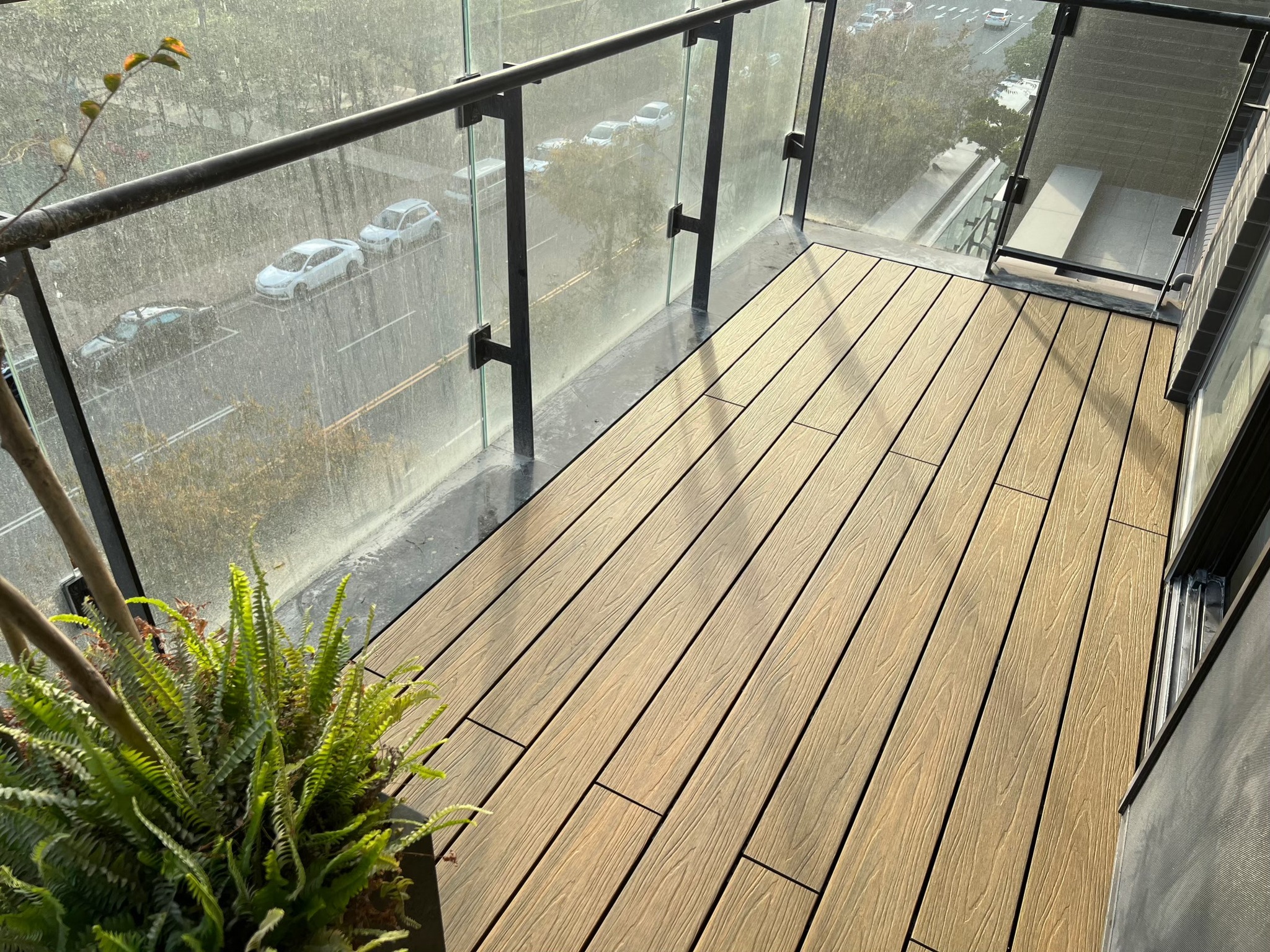 Sàn Gỗ Nhựa Đẹp Ngoài Trời 