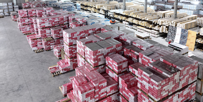 kho hàng gỗ nhựa gia phong