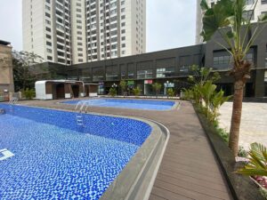 sàn đẹp hồ bơi ngoài trời