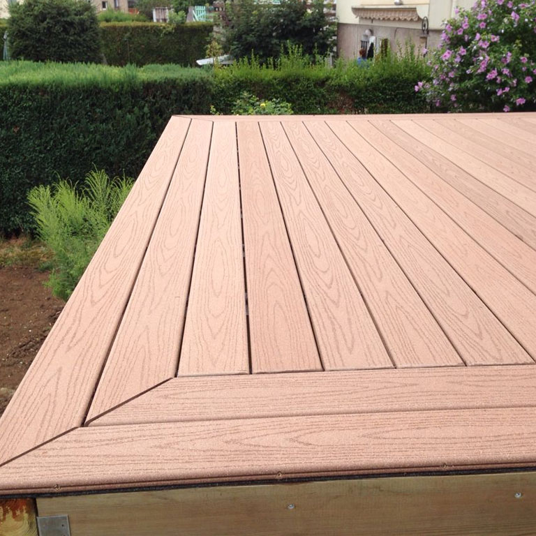 Sàn Gỗ Nhựa Ngoài Trời Có Tốt Không? Mua Ở Đâu Uy Tín?