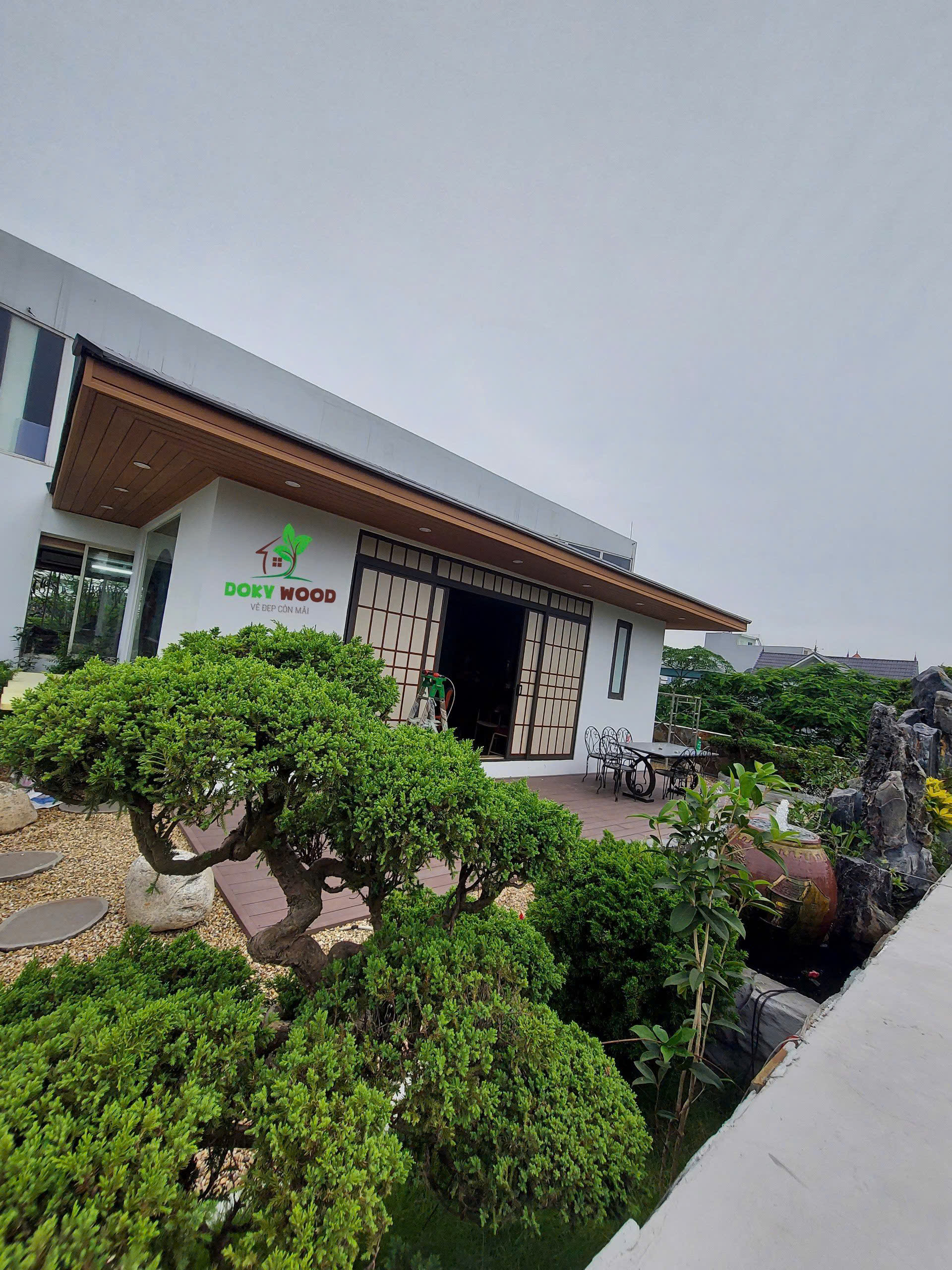 gỗ nhựa ngoài trời